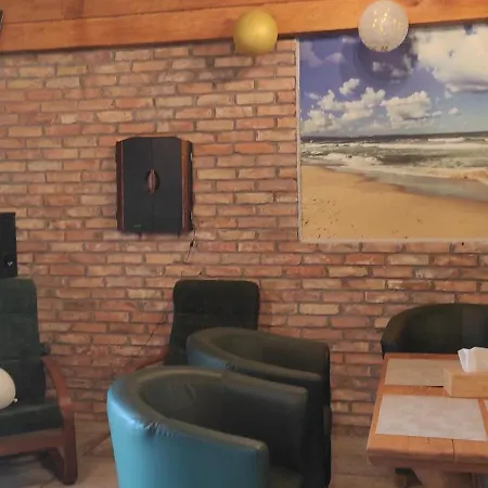 Hot Elf Goscinne Bed & Breakfast