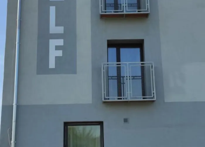 Bed & Breakfast Hot Elf Goscinne *